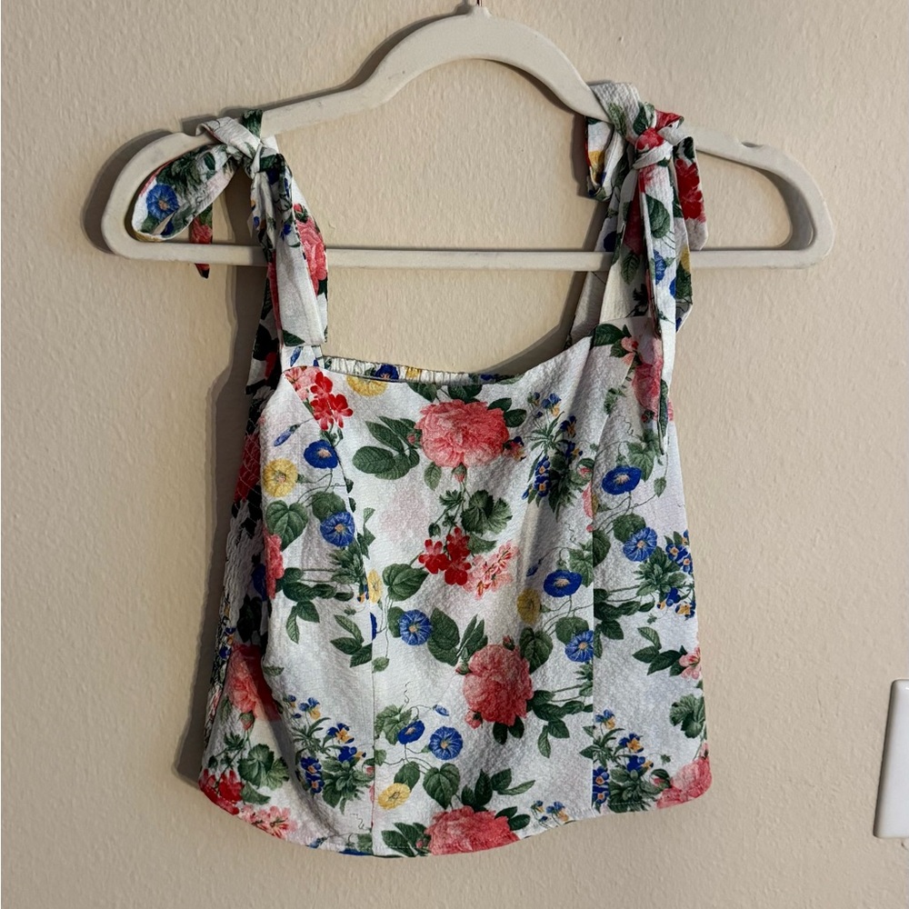 Old Navy Multicolor Floral Smocked Top